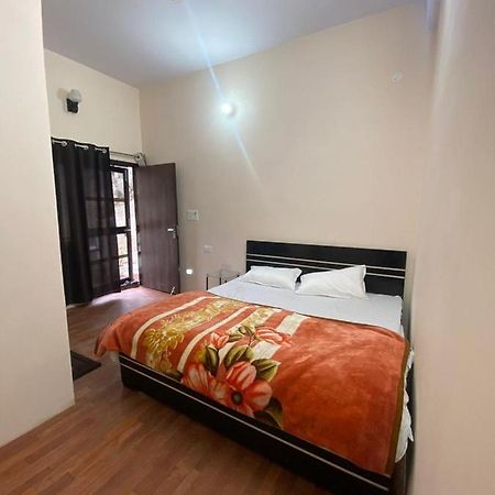 Chirag Homestay Kainchi Nainital Exterior photo