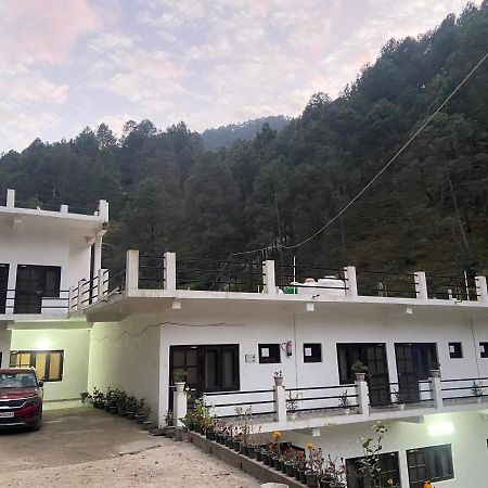 Chirag Homestay Kainchi Nainital Exterior photo